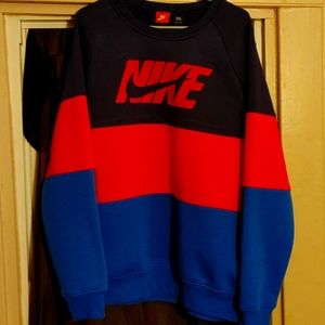 Nike Sweat Shirt